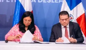 Aduanas y Panamá suscriben memorándum de cooperación