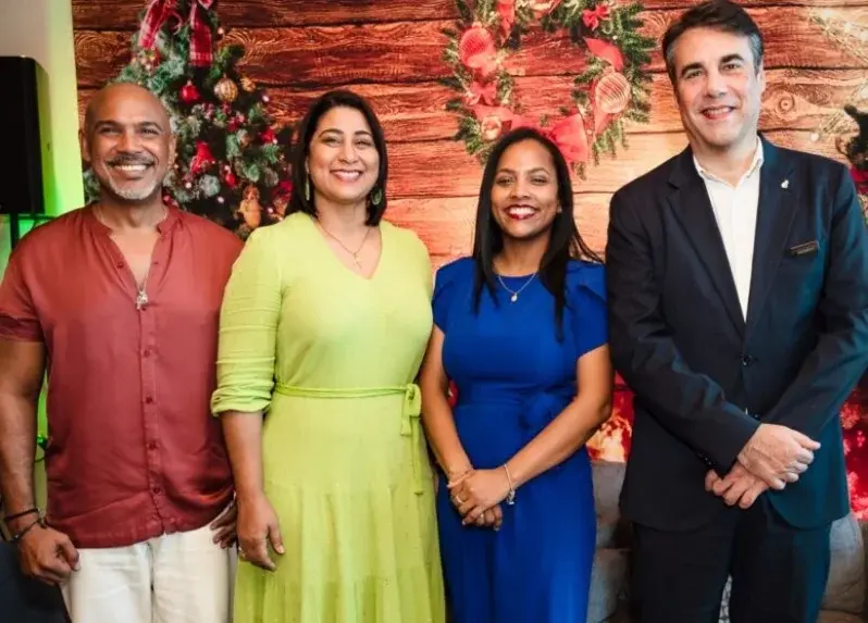 Hotel Catalonia Santo Domingo con almuerzo navideño para periodistas