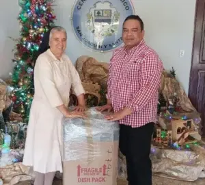 José Rubén Gonell Cosme realiza agasajo navideño