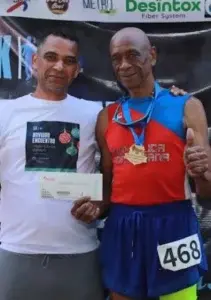 Cientos atletas corrieron en el maratón 5K de Viejas Glorias