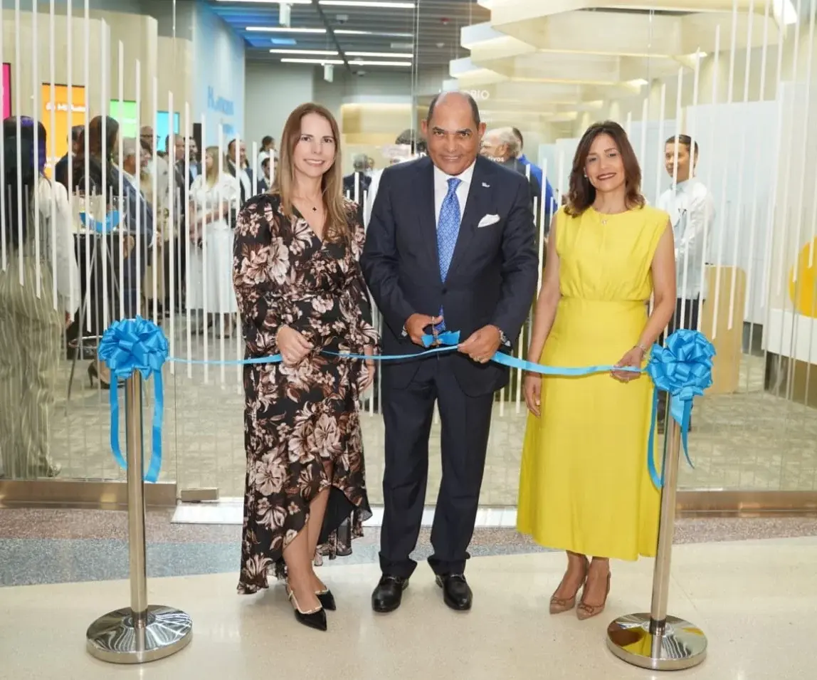 Humano Seguros inaugura oficina en Blue Mall