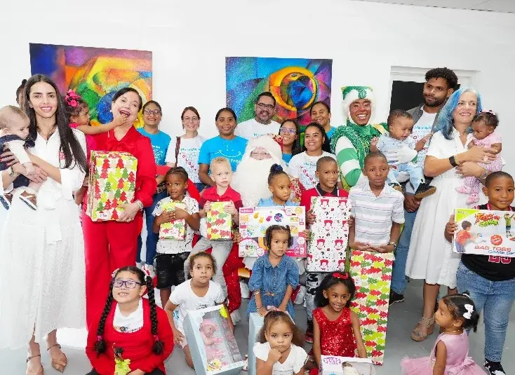 Grupo Humano realiza aguinaldo navideño