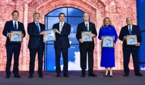 El Banco Popular presenta su libro institucional