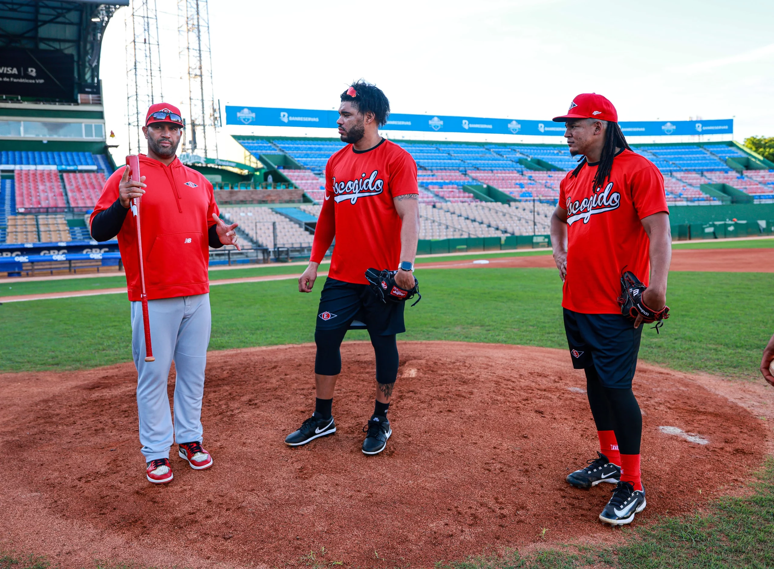 Pujols, manager primerizo que busca la corona en su primera temporada en Lidom