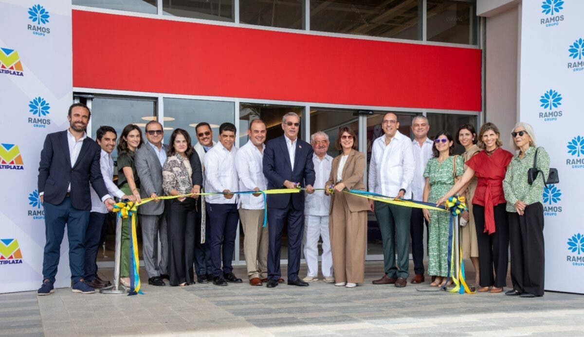 Grupo Ramos inaugura su tercera multiplaza en Santo Domingo ste