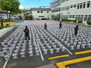 Cargamento de cocaína ocupado en Caucedo pesó 9,889 kilos, afirma la DNCD