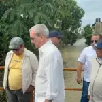 Abinader visita zonas afectadas por lluvias en Puerto Plata