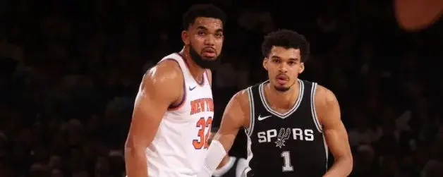 Karl Towns encesta 21 puntos en triunfo de Knicks sobre San Antonio