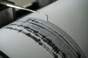 Un terremoto de magnitud 6,6 sacude el norte de California y provoca alerta de tsunami