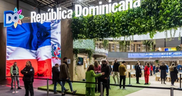 En Fitur 2025 se espera la participación de 150 mil profesionales durante la semana y 100 mil visitantes  el fin de semana.