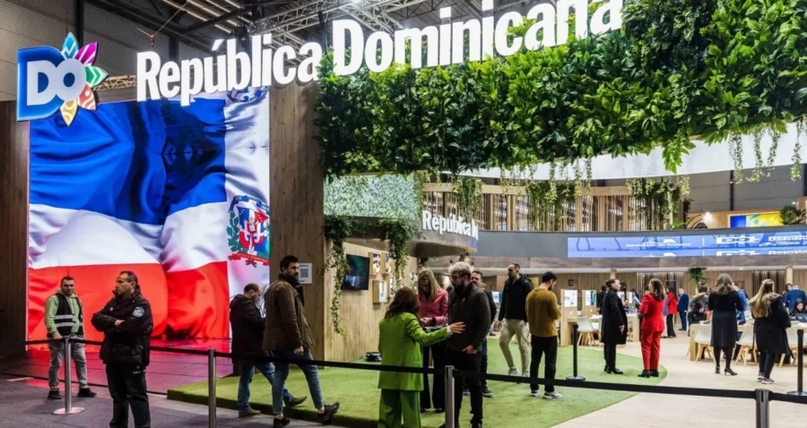 En Fitur 2025 se espera la participación de 150 mil profesionales durante la semana y 100 mil visitantes el fin de semana. En Fitur 2025 se espera la participación de 150 mil profesionales durante la semana y 100 mil visitantes el fin de semana.