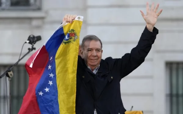 Edmundo González Urruti hará una concentración  en Perú.