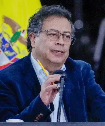 Gustavo Petro confirma que no asistirá a investidura de Maduro