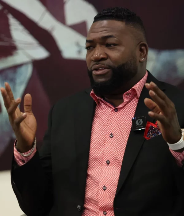 El inmortal del béisbol David Ortiz habló de manera franca en el conversatorio . José de León.