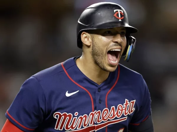 Carlos Correa ha trabajado duro para recuperación. ap