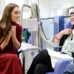 La princesa Catalina visita la clínica donde recibió tratamiento para el cáncer