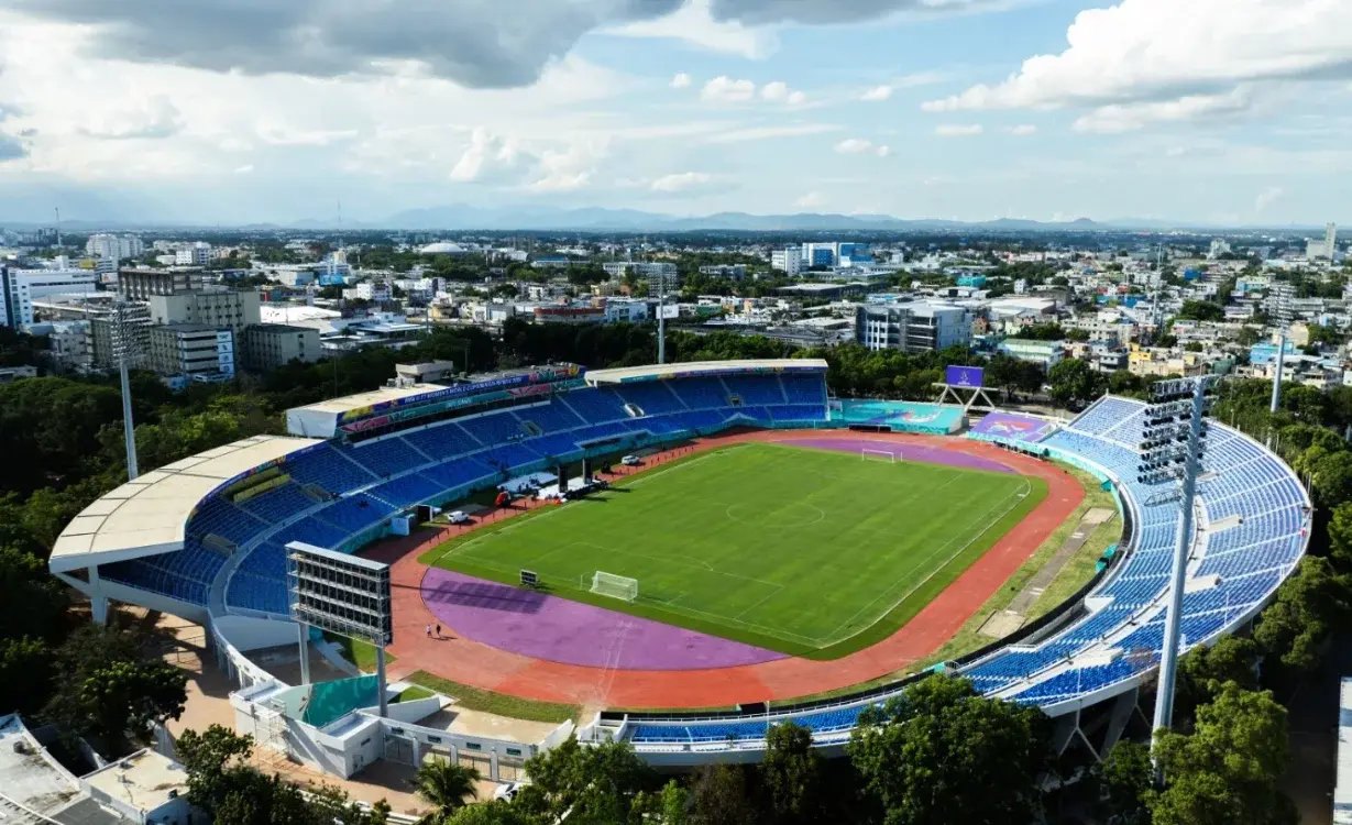 Nueva pista atletismo, con nivel para Mundial