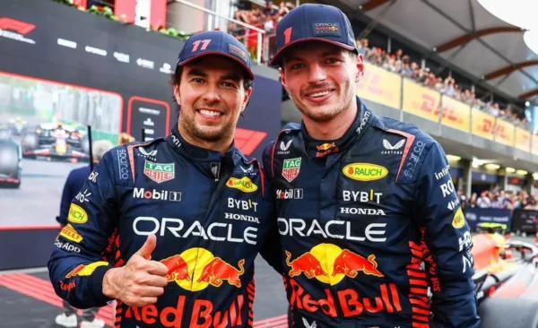Sergio ‘Checo’ Pérez y Max Verstappen fueron compañeros en la escudería Red Bull.