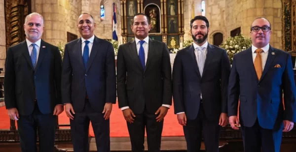Alejandro Fernández, Nelson Arroyo, Julio César Valentín, Francisco Torres y Francisco Campos.