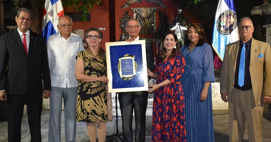 Una noche de lírica y patriotismo