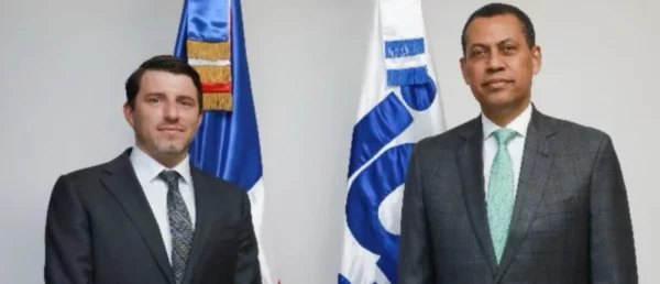 Daniel Butterfoss y Guido Gómez Mazara.