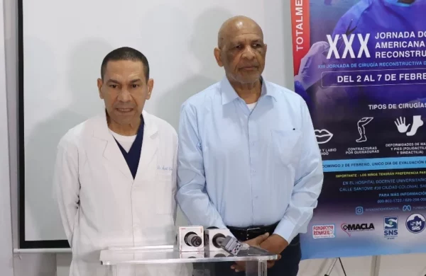 Doctores Miguel Cotes   y  Sergio Roque. José Francisco