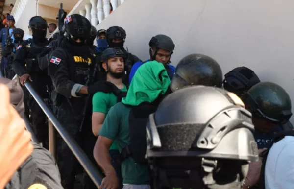 Imputados del caso Panthera 7 en cárcel  San Luis, Santo Domingo Este.  AGENCIA FOTO