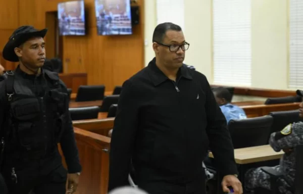 Argenis Contreras,  ingresado en el Hospital Juan Pablo Pina de San Cristóbal.