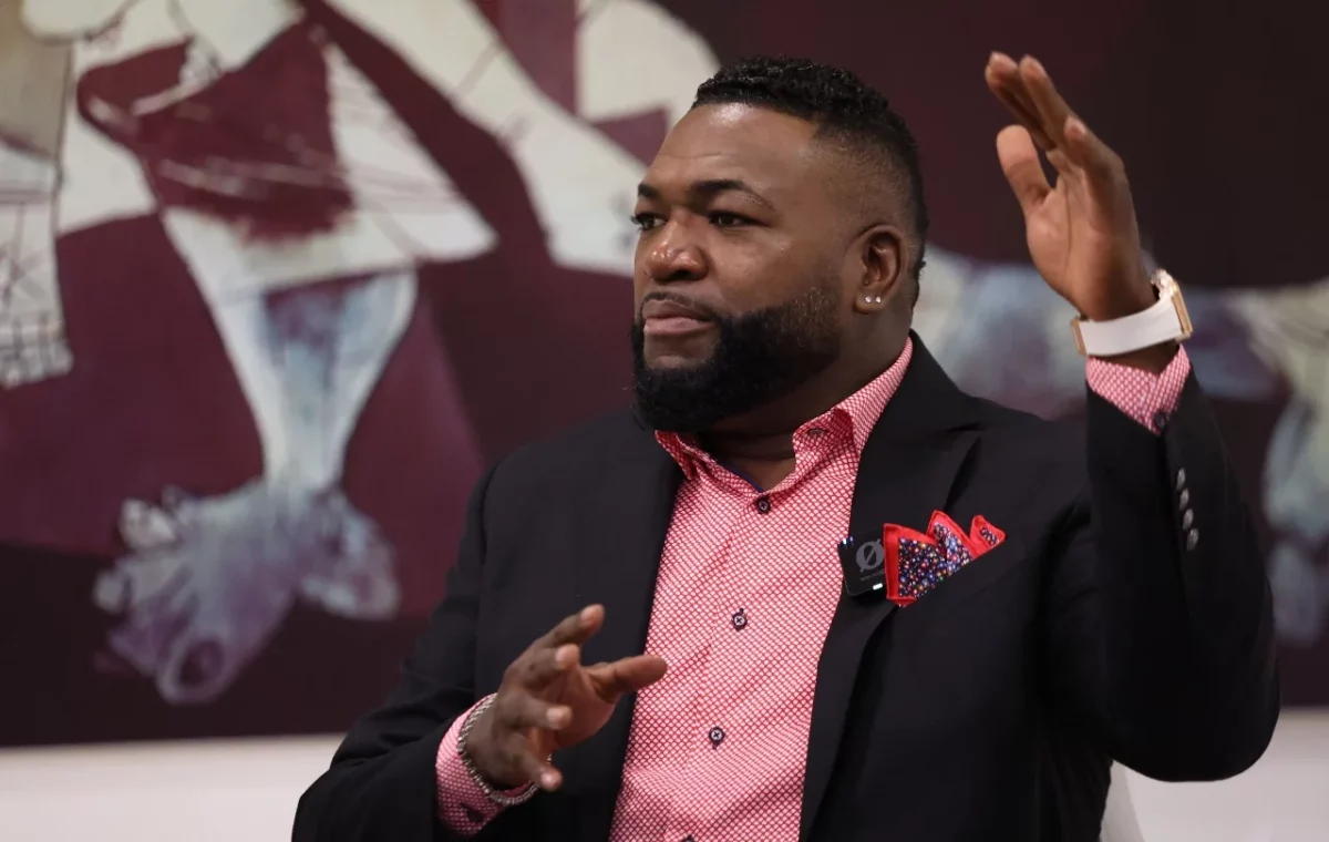 El expelotero de las Grandes Ligas (MLB), David Ortiz, en un conversatorio ayer, en el que salió a relucir el aporte como ser humano en las ayudas de su fundación. José de león