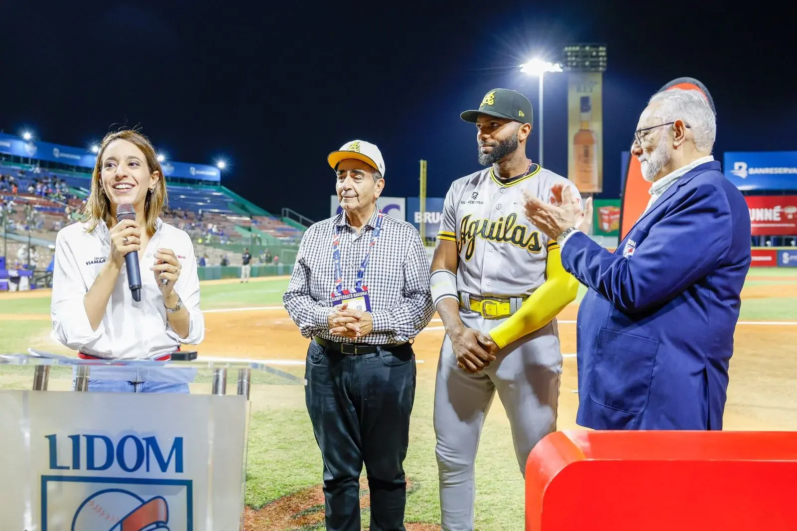 Lidom premia a Aderlin Rodríguez, Jugador Más Valioso del torneo 2024-25