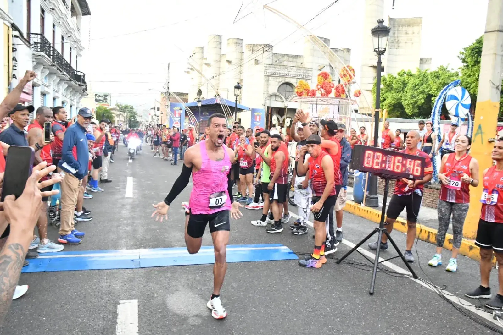 Amauri Rodríguez establece nuevo Récord en el Maratón La Vega- Moca