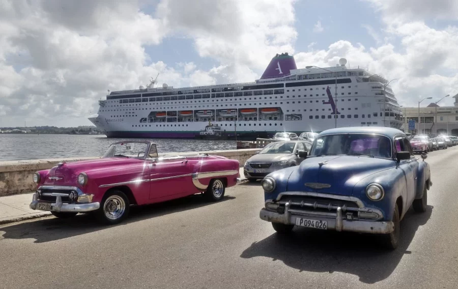 El turismo de crucero es muy popular en la isla del Caribe. EFE El turismo de crucero es muy popular en la isla del Caribe. EFE