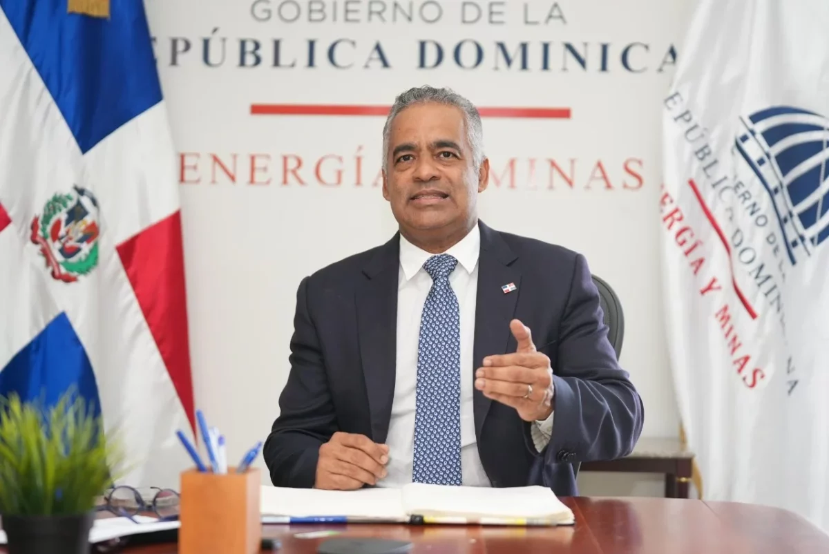 El ministro de Energía y Minas, Joel Santos. (1)