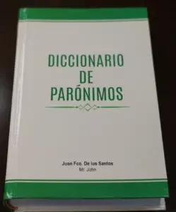 Aprender parónimos ayuda a las personas a ampliar el vocabulario, según el maestro. Víctor López