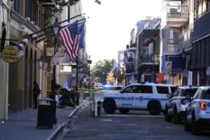 El veterano estadounidense que mató a 15 en Nueva Orleans se inspiró en el grupo Estado Islámico