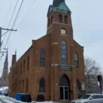 Una iglesia en Chicago suspendió sus servicios religiosos en español por miedo a las deportaciones ante la llegada de Trump