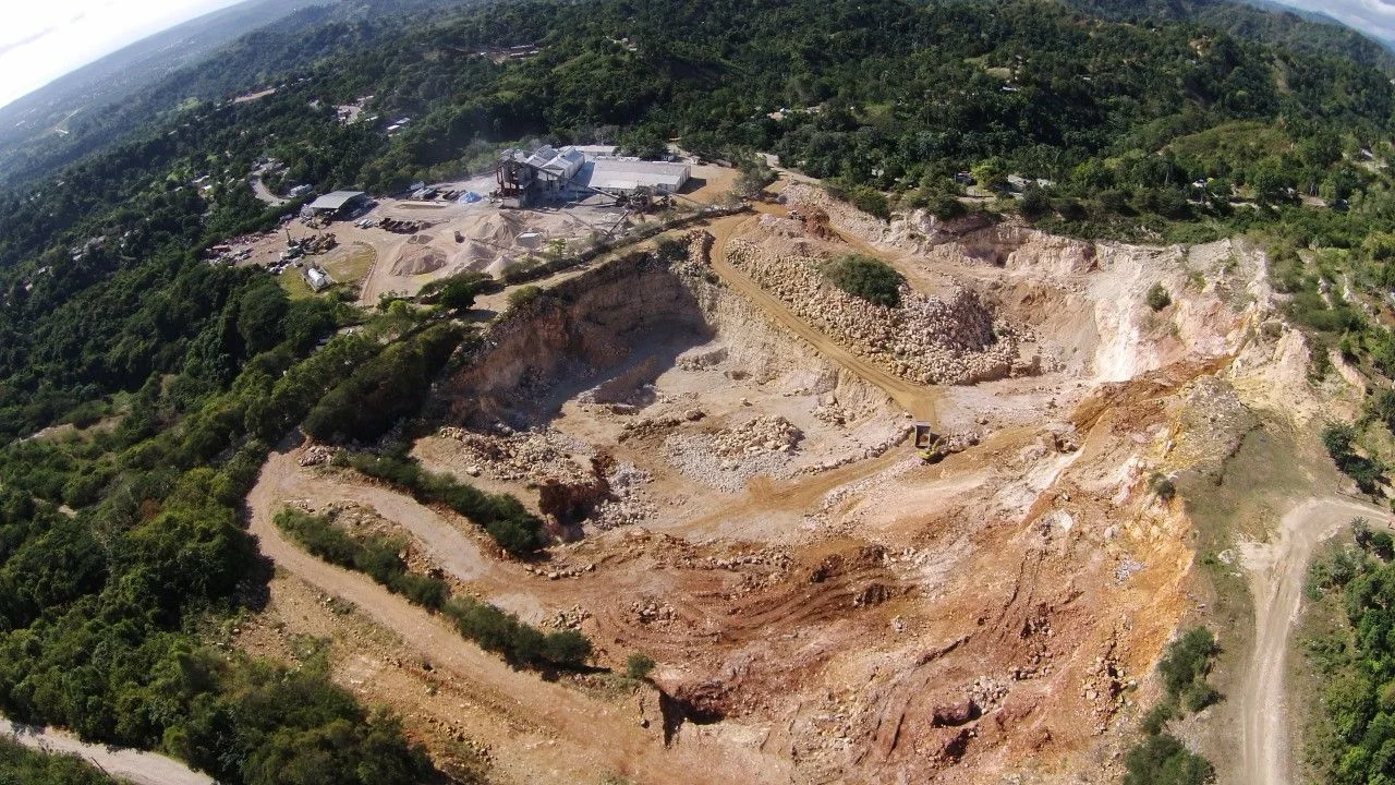 Rafael Salazar: Salida de las mineras de las Cuevas del Pomier es inminente