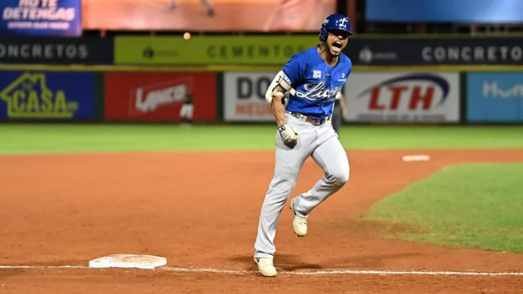 El infielder de los Tigres del Licey, Gustavo Núñez. Fuente externa