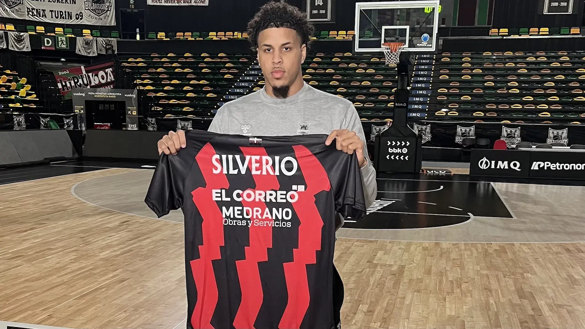 Omar Silverio forma parte de la planilla del Bilbao Basket en España. Fuente externa