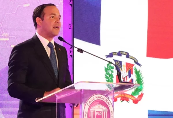 Pujols, del PLD, aseveró que el Gobierno ha faltado a la verdad en su rendición de cuentas.