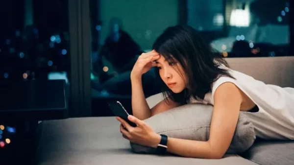 Los jóvenes en China están encontrando en la IA algo poco común de los algoritmos y la computación: apoyo emocional.