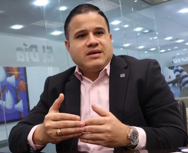 Néstor Julio Matos Ureña, director Indocal.  Guillermo Burgos