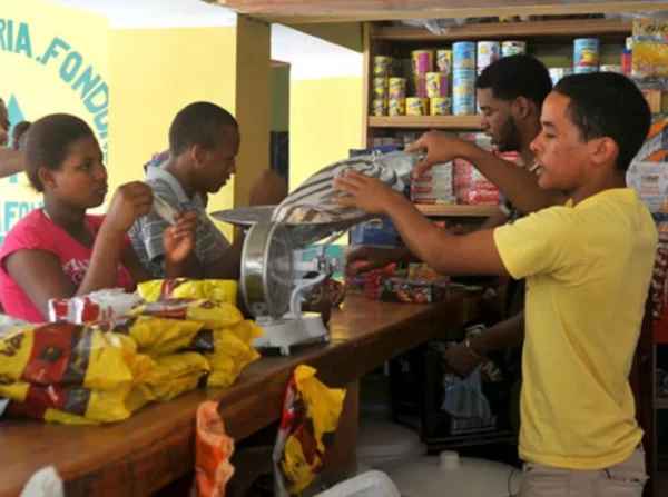 En el país hay más de 400 mil mipymes, mayoría informales, según estudio de BCRD.