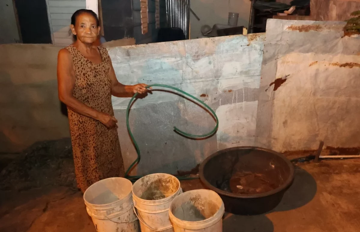 En Los Alcarrizos residen 225,985 personas agrupadas en 73,938 hogares, los cuales carecen de servicio eficiente. josé francisco