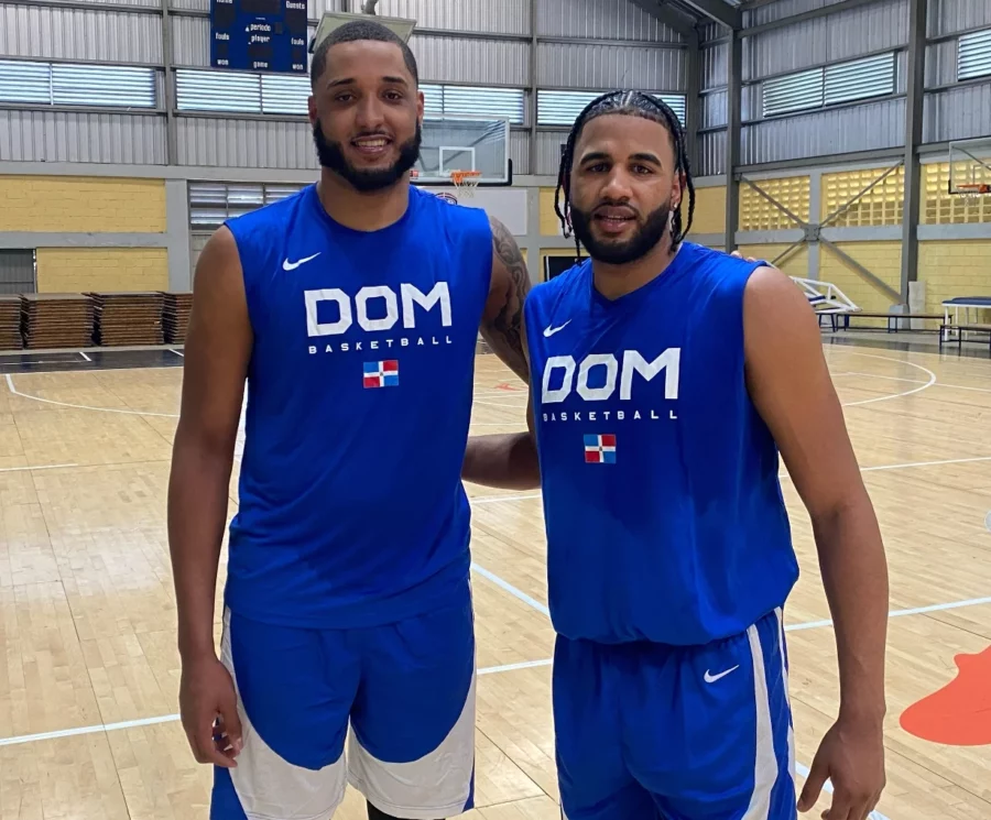 L. J. Figueroa, derecha, junto a Joel Soriano en primera práctica equipo dominicano. externa L. J. Figueroa, derecha, junto a Joel Soriano en primera práctica equipo dominicano. externa