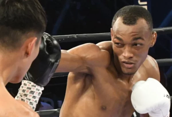 El dominicano Alberto "La Avispa" Puello