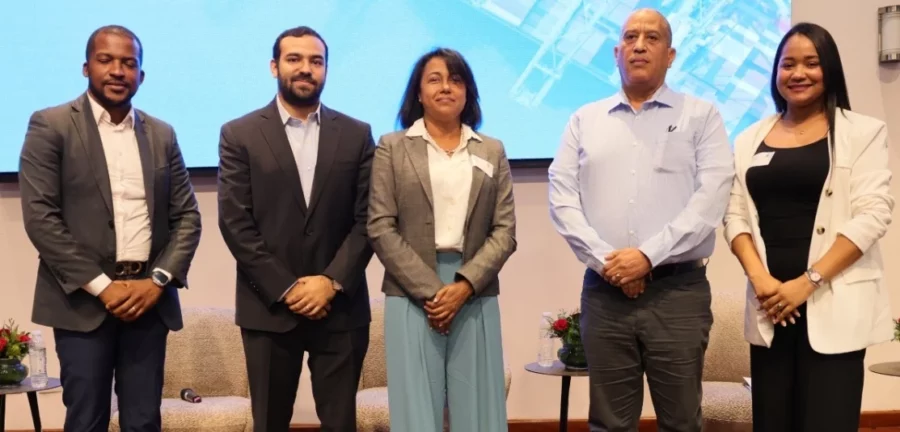 Ejecutivos del Comité Nacional de Facilitación de Comercio, durante el encuentro. Ejecutivos del Comité Nacional de Facilitación de Comercio, durante el encuentro.