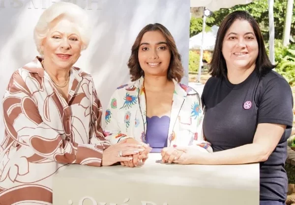 Amalia de Fernández, Cruz Amalia Molina Fernández y Amalia Fernández Martínez.