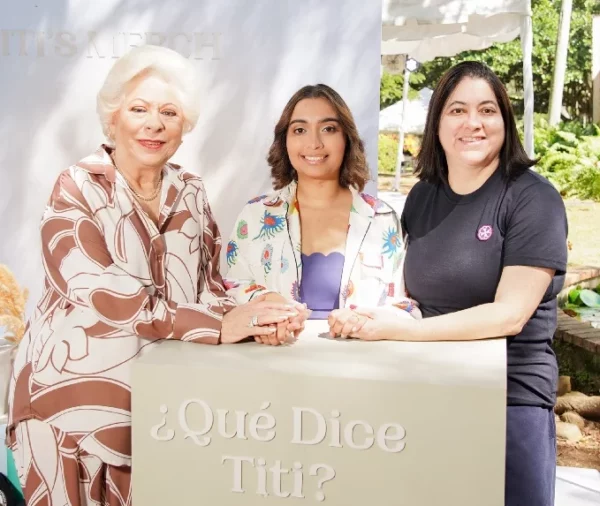 Amalia de Fernández, Cruz Amalia Molina Fernández y Amalia Fernández Martínez.