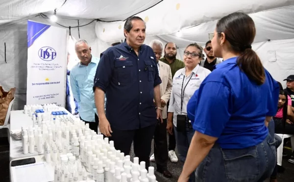 Ministro Salud declaró en  jornada “Más Salud, más bienestar”